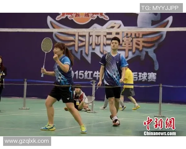 羽毛球专题：深入探讨重庆羽毛球队如何通过团队协作提升竞技水平与团体凝聚力